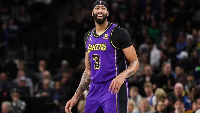 球员也有着 球员也有着