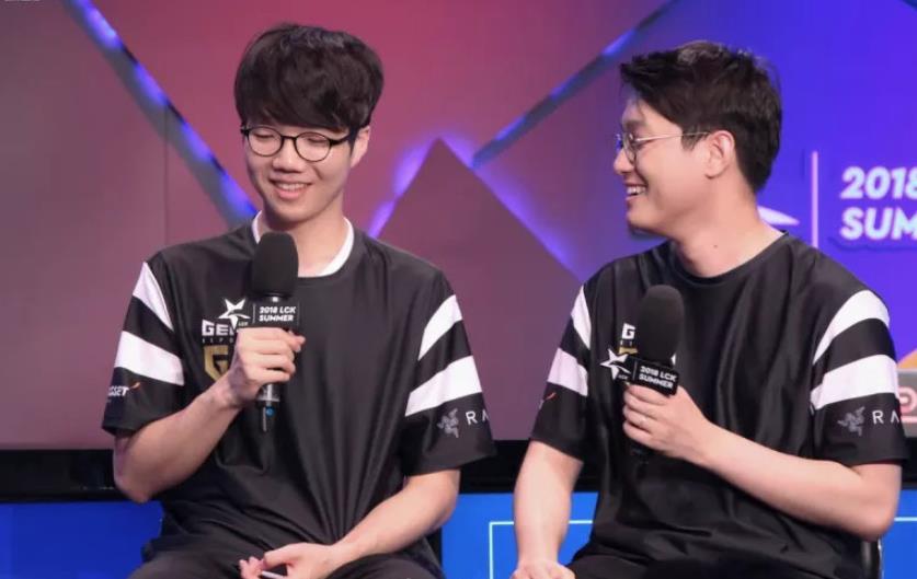 促进社会的 促进社会的