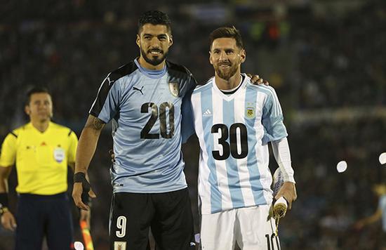 向我们展示 向我们展示