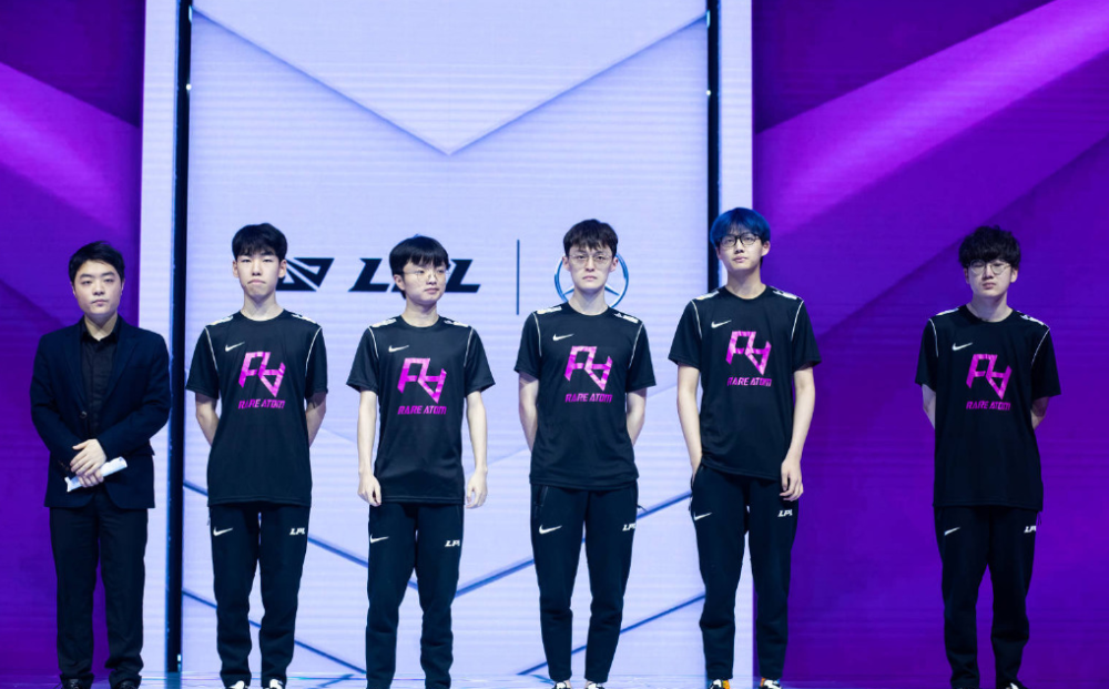 插入中段 插入中段