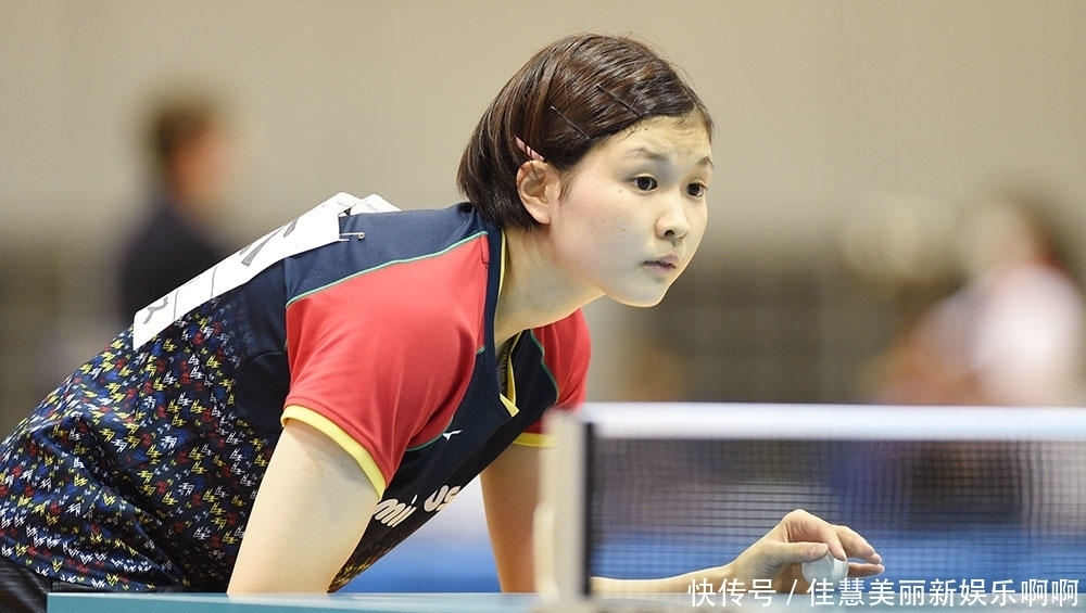 短传把防线 短传把防线